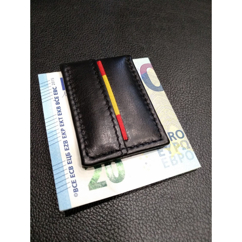 PINZA DE PIEL NEGRA ESPAÑA